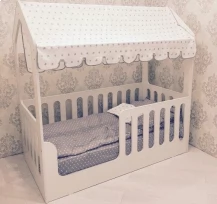 Детская кровать-домик белый
